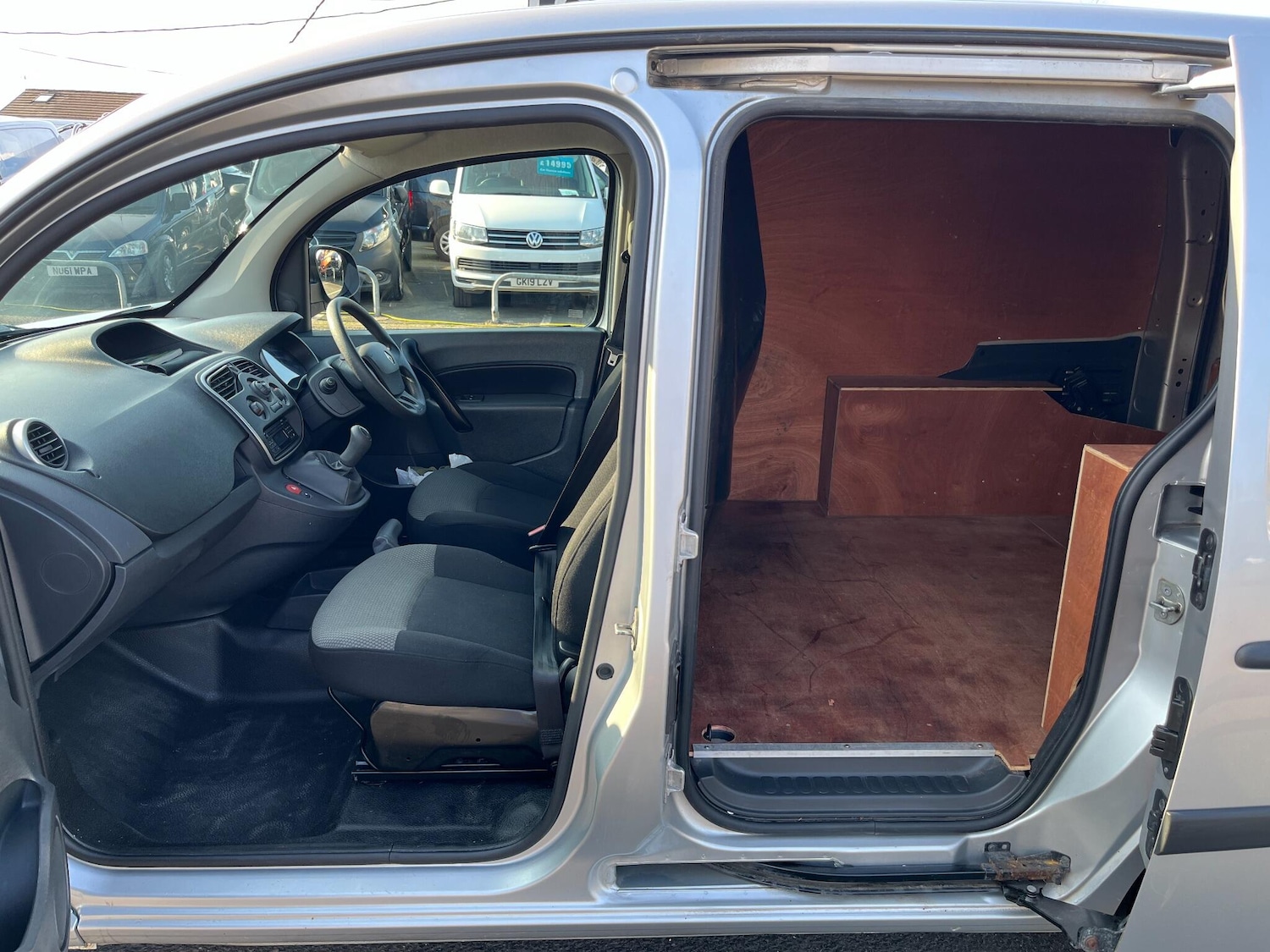 Used Renault Kangoo 2017 for sale - 77970043: Photo 3