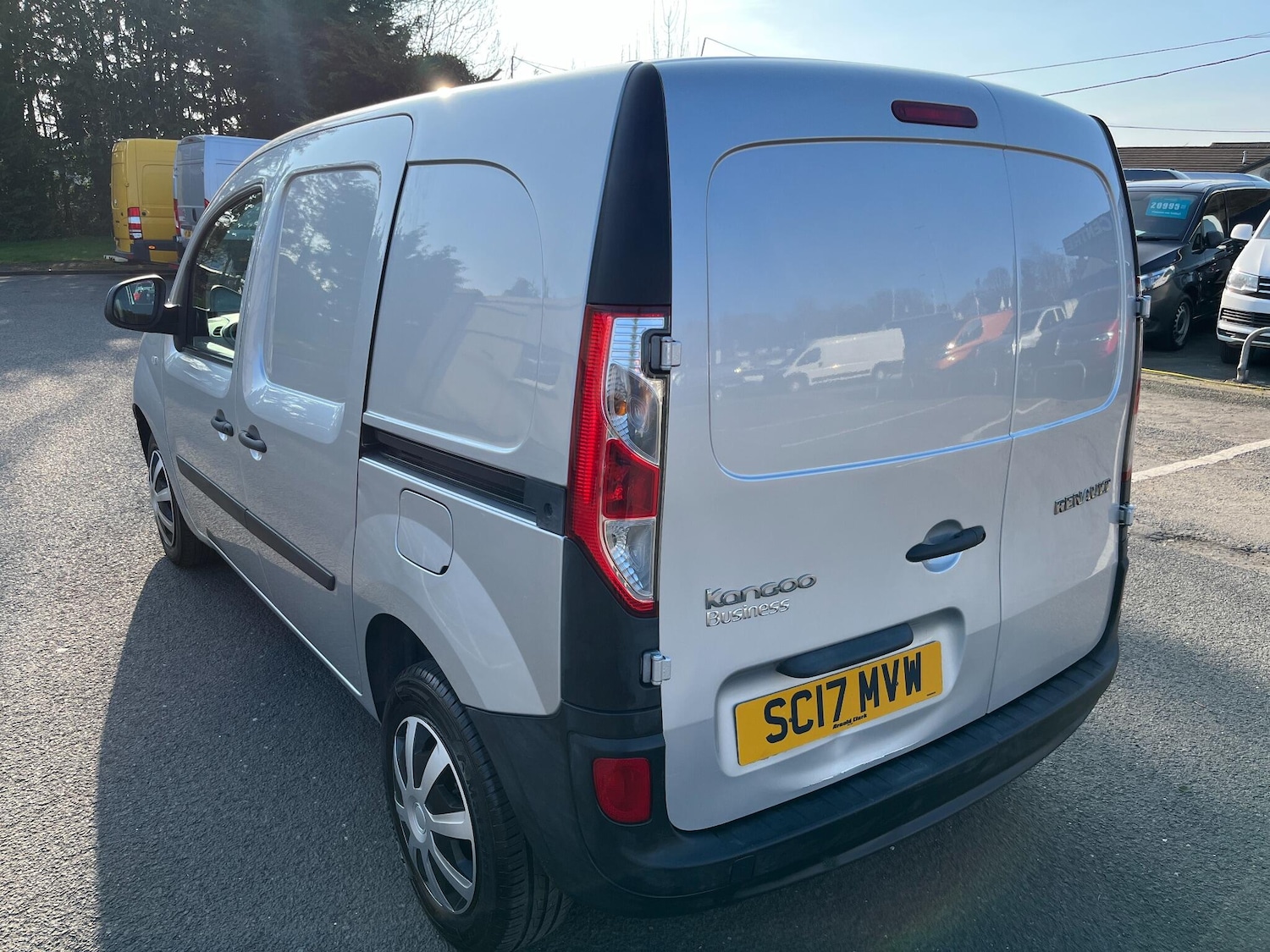Used Renault Kangoo 2017 for sale - 77970043: Photo 4