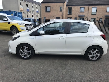 Used Toyota Yaris 2015 for sale - 75768825: Photo