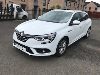 Used Renault Megane 2018 for sale - 75531332: Photo