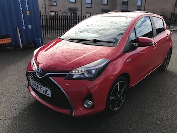 Used Toyota Yaris 2016 for sale - 76996893: Photo