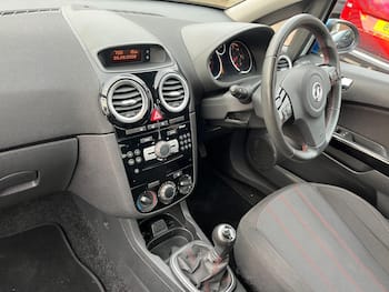 Used Vauxhall Corsa 2015 for sale - 79646356: Photo