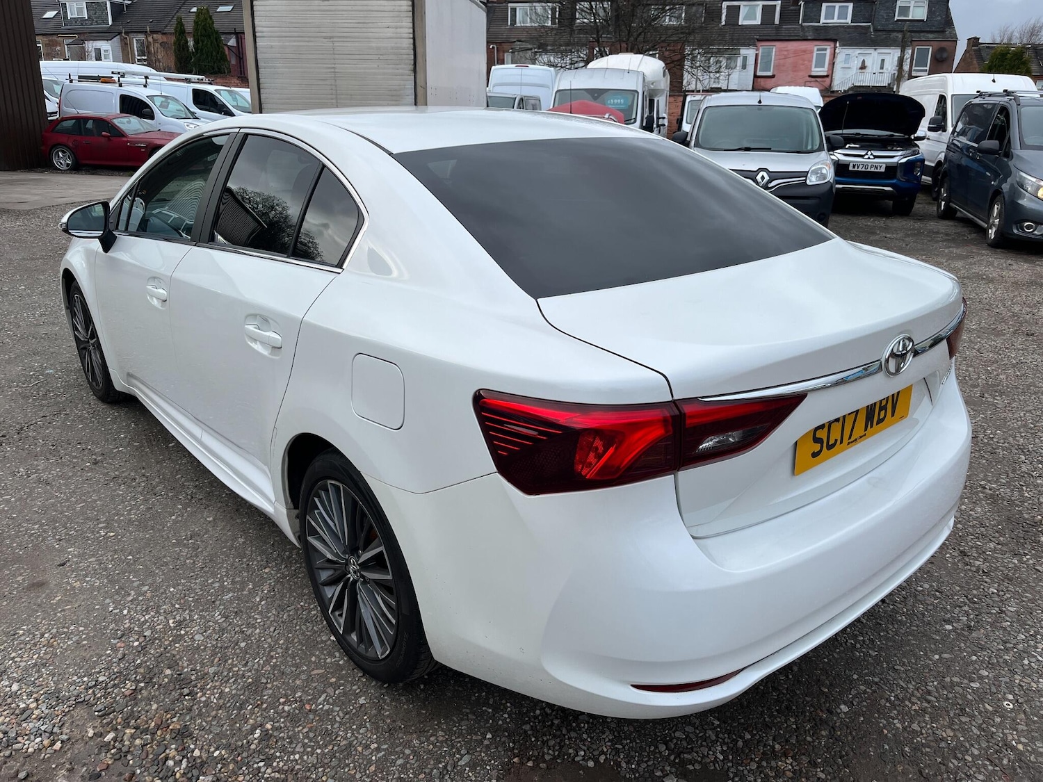 Used Toyota Avensis 2017 for sale - 77939910: Photo 5