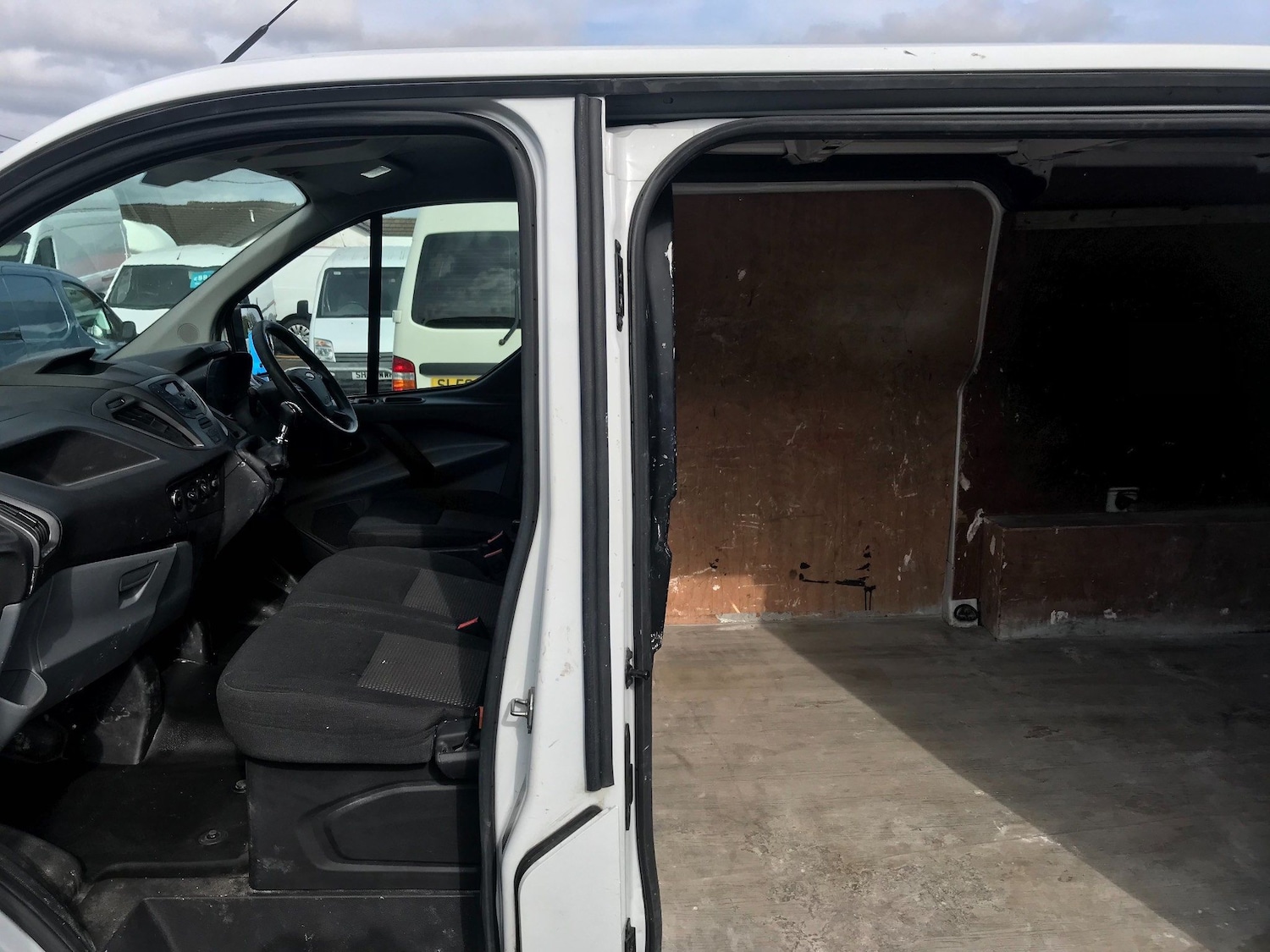 Used Ford Transit Custom 2018 for sale - 77909857: Photo 8