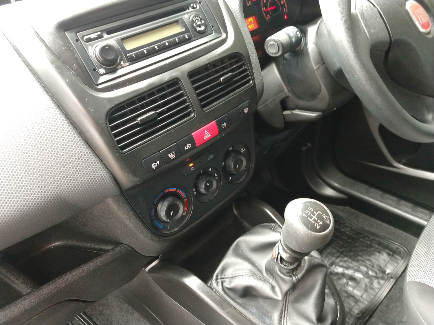 Used Fiat Doblo 2018 for sale - 76045567: Photo 26