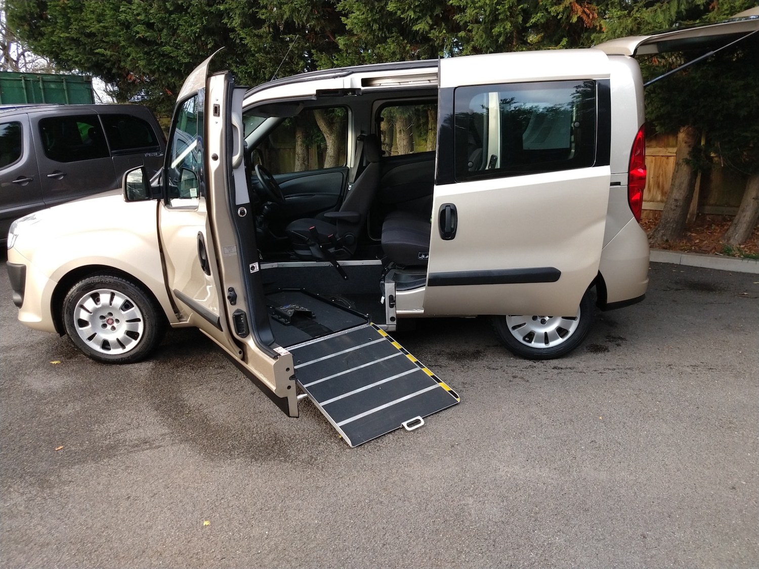 Used Fiat Doblo 2015 for sale - 76704831: Photo 1
