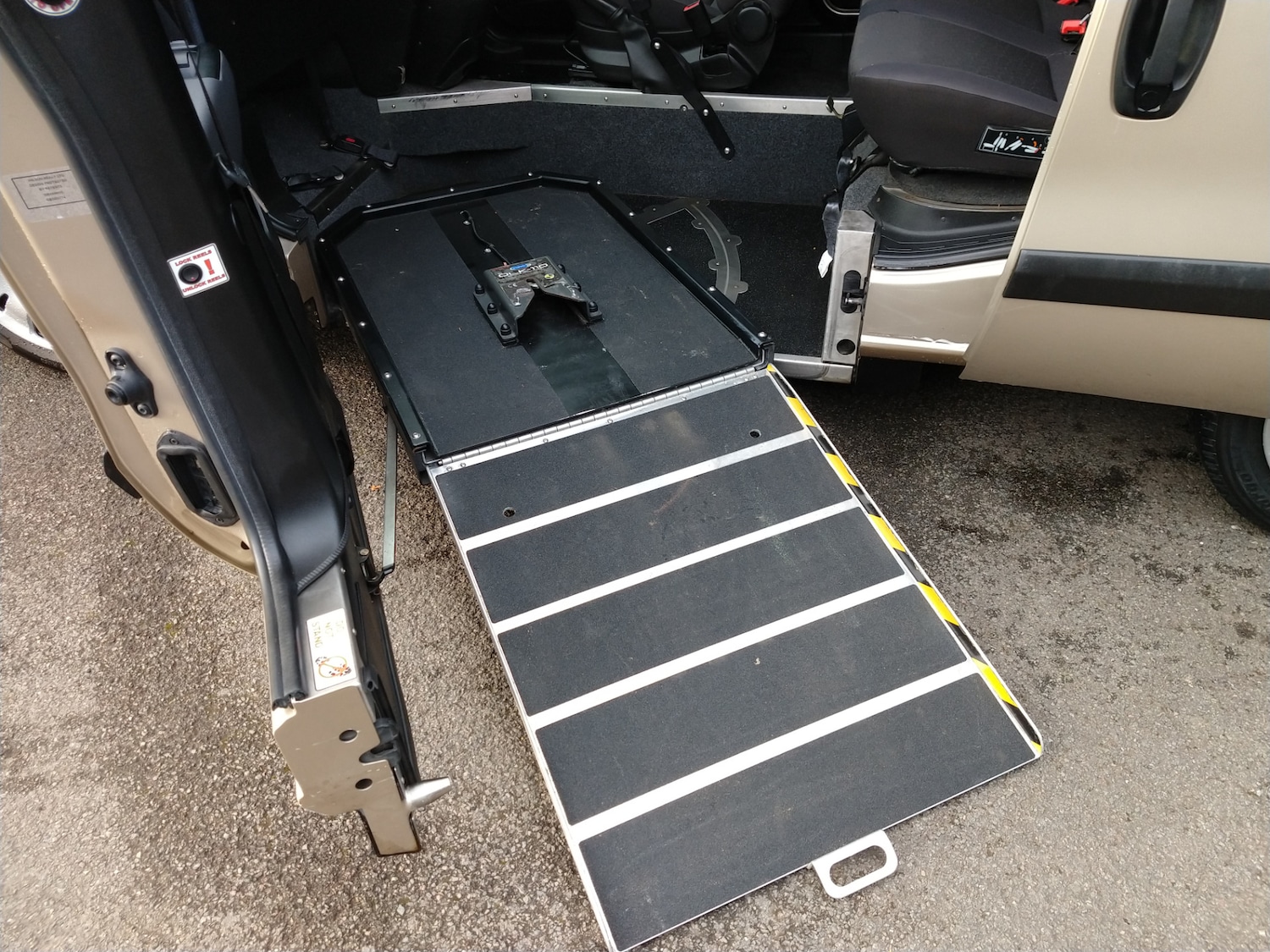 Used Fiat Doblo 2015 for sale - 76704831: Photo 12