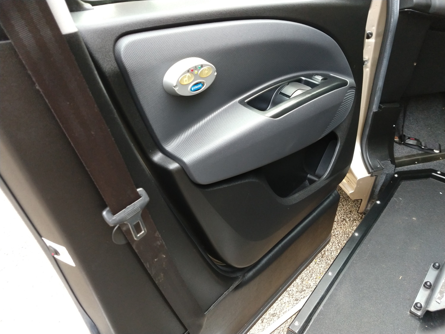 Used Fiat Doblo 2015 for sale - 76704831: Photo 19