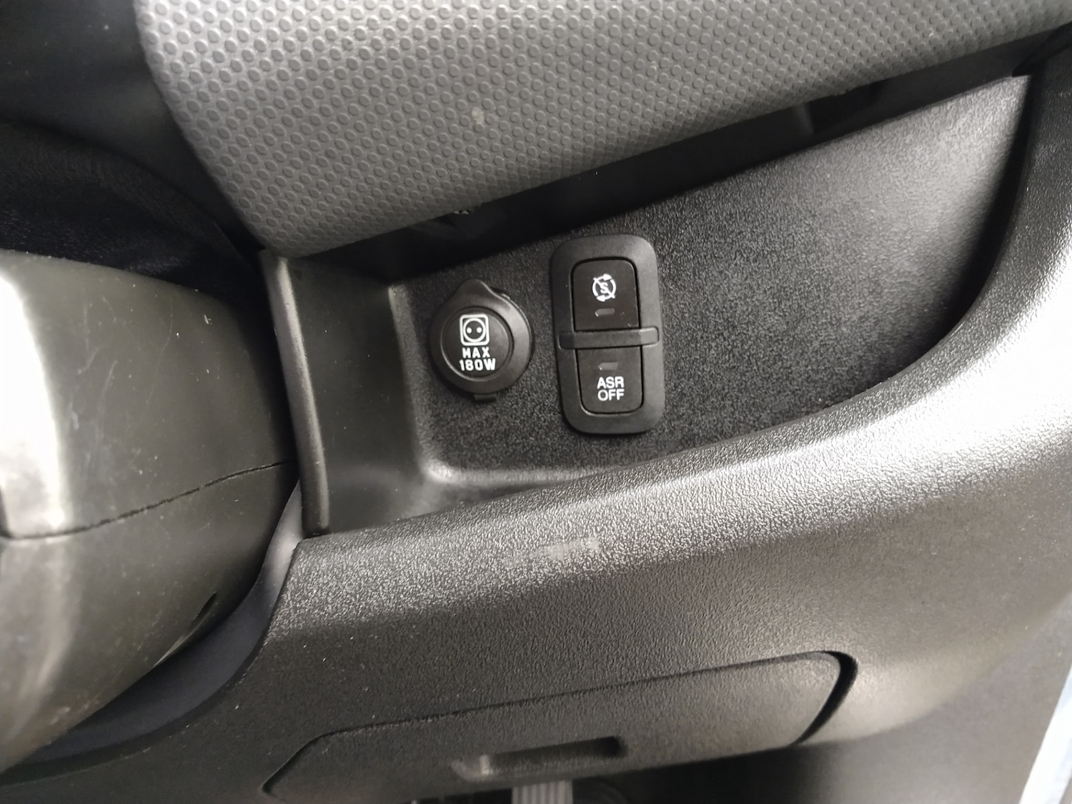 Used Fiat Doblo 2015 for sale - 76704831: Photo 30