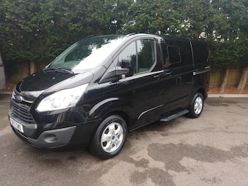 Used Ford Tourneo Custom 2017 for sale - 75862452: Photo