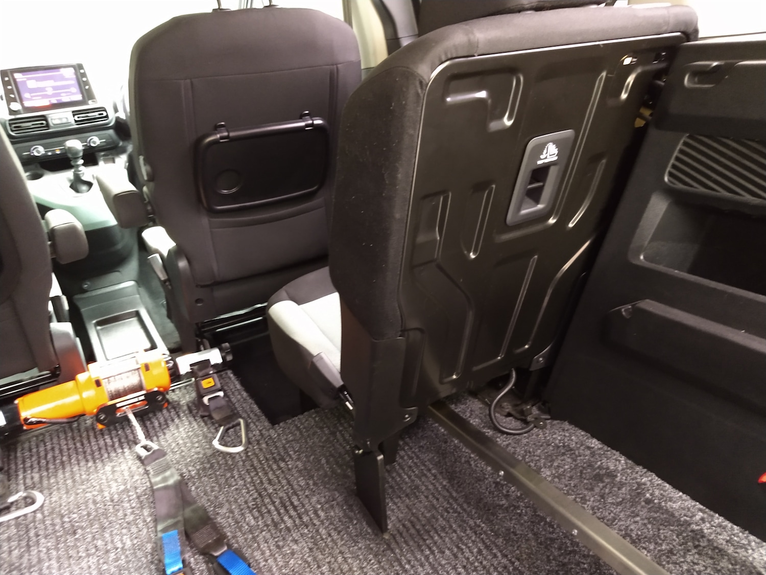 Vehicle 29