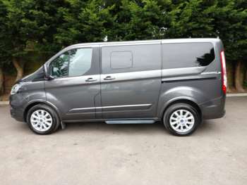 Used Ford Tourneo Custom 2019 for sale - 74620532: Photo