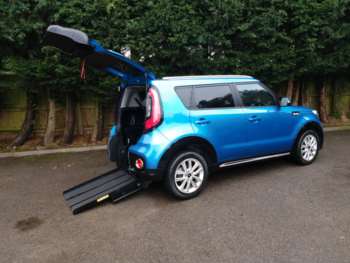 2017 (17) - 1.6 GDi 2 5dr Wheelchair Accessible Vehicle.