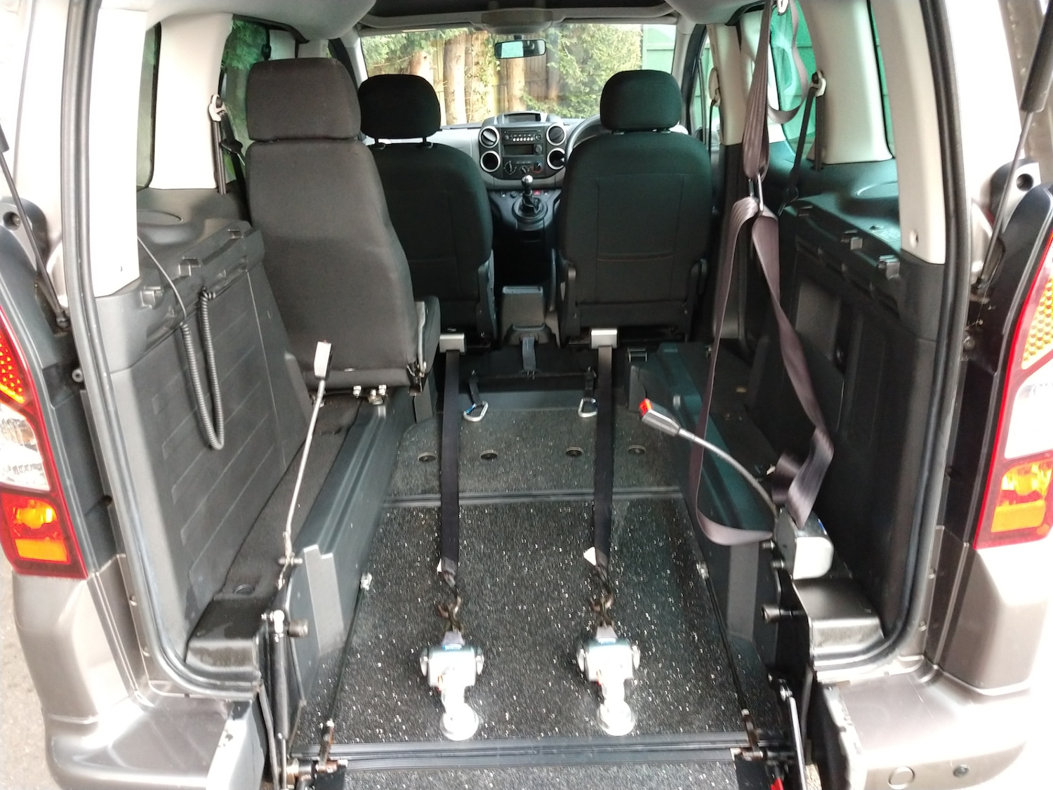 Used Peugeot Partner Tepee 2018 for sale - 75980650: Photo 14