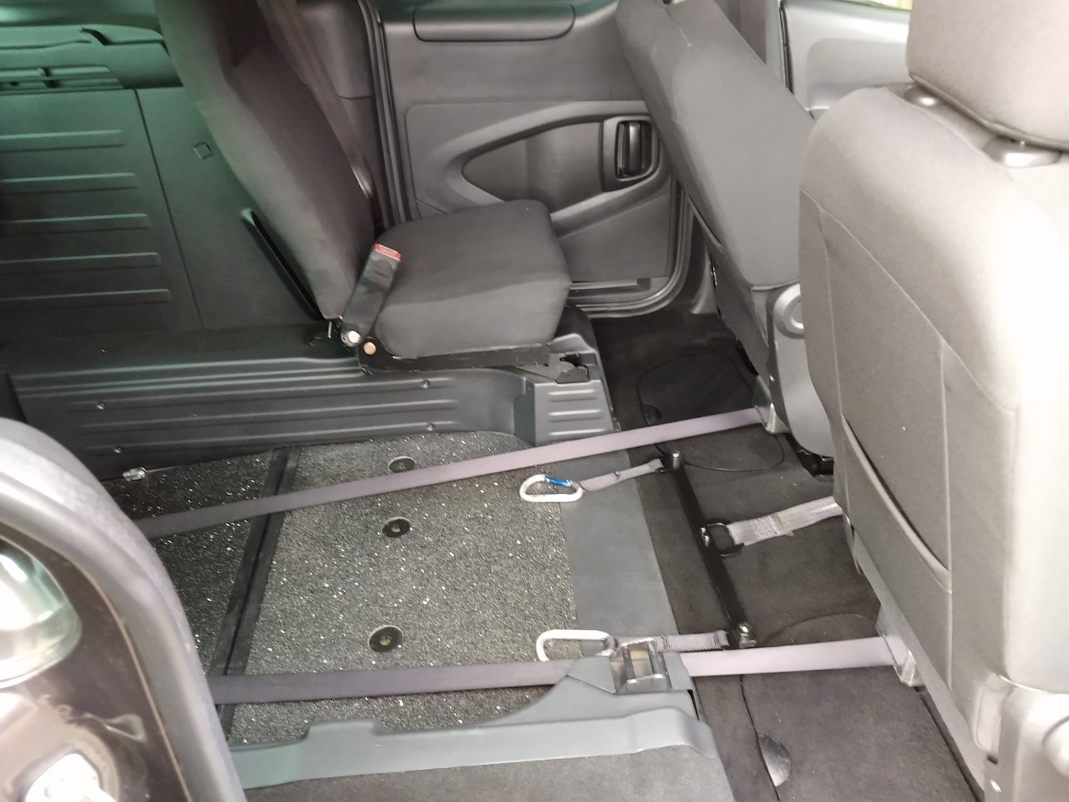 Used Peugeot Partner Tepee 2018 for sale - 75980650: Photo 18