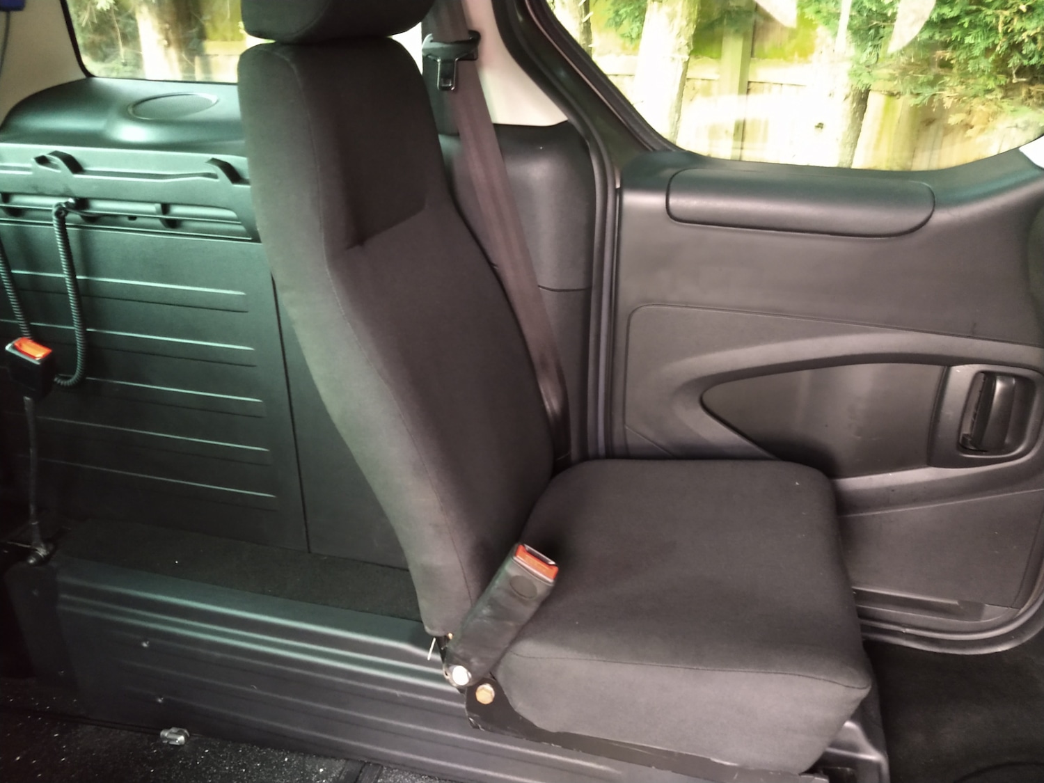 Used Peugeot Partner Tepee 2018 for sale - 75980650: Photo 21