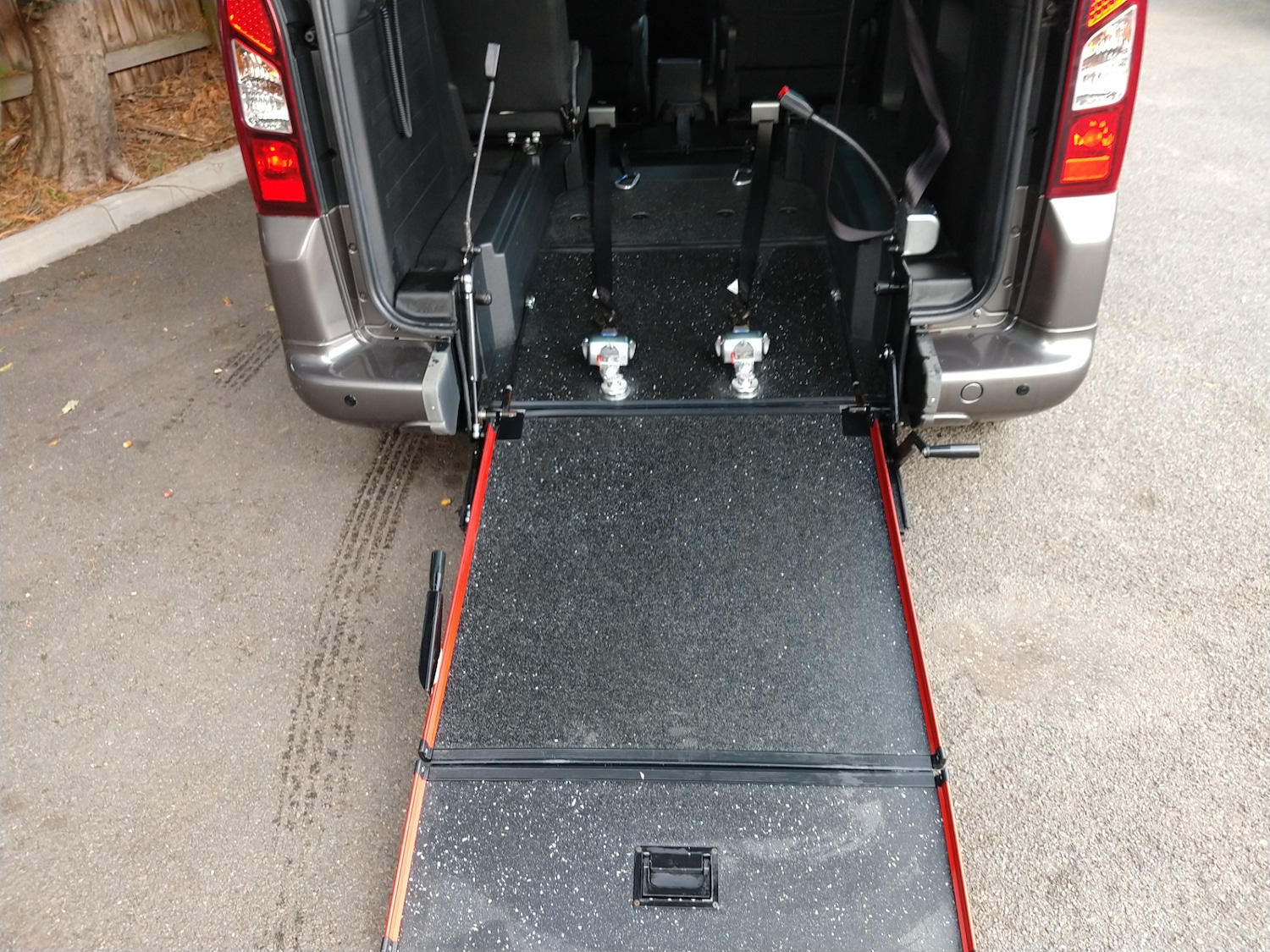 Used Peugeot Partner Tepee 2018 for sale - 75980650: Photo 24