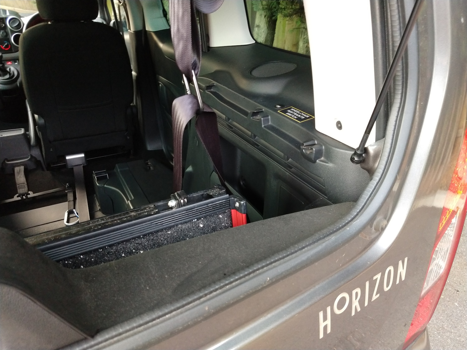 Used Peugeot Partner Tepee 2018 for sale - 75980650: Photo 41