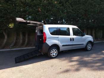 2018 (18) - 1.4 16V Pop 5dr Wheelchair Accessible Vehicle.