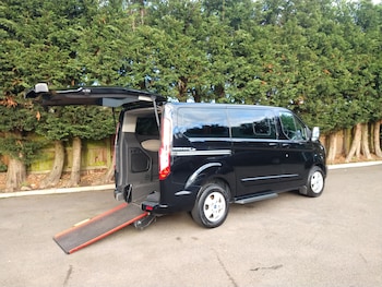 Used Ford Tourneo Custom 2018 for sale - 76625022: Photo