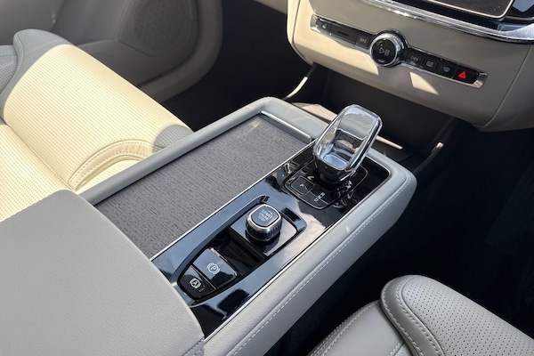 Used Volvo XC90 2025 for sale - 75214111: Photo 45