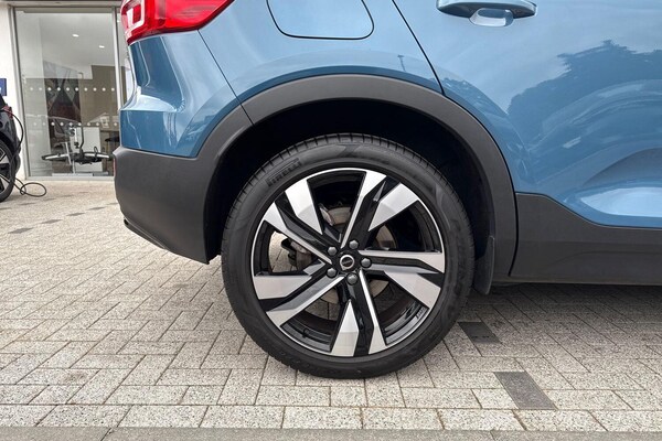 Used Volvo XC40 2025 for sale - 76226641: Photo 13