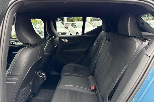 Used Volvo XC40 2025 for sale - 76226641: Photo 29