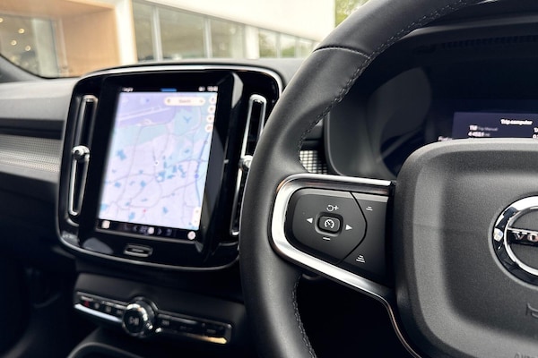 Used Volvo XC40 2025 for sale - 76226641: Photo 35