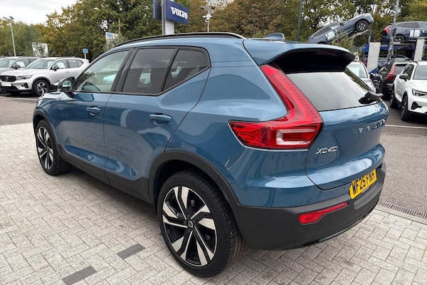 Used Volvo XC40 2025 for sale - 76226641: Photo 9