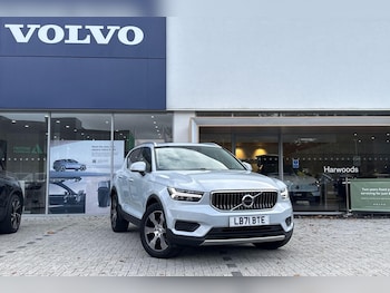 Volvo - XC40