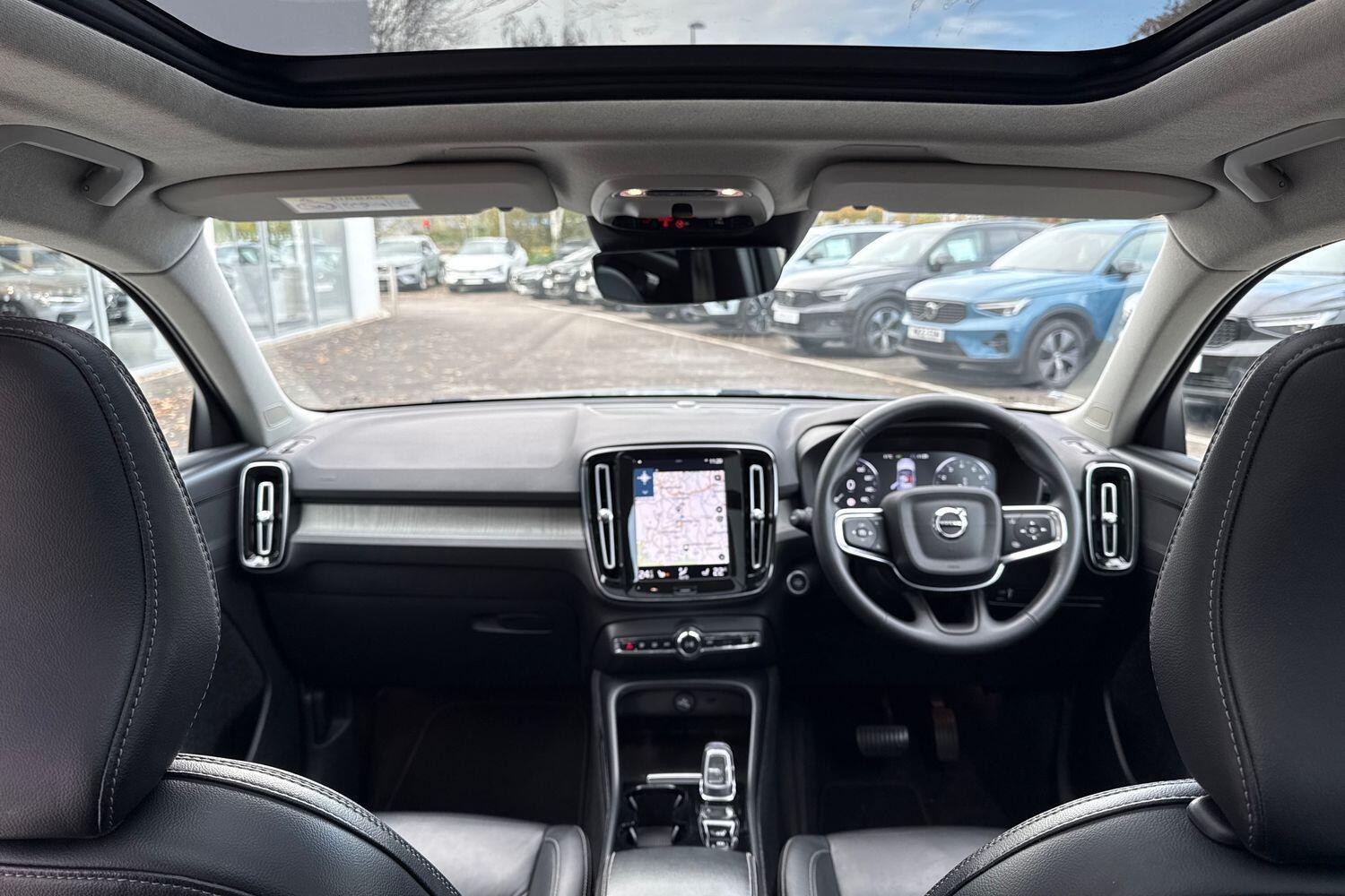 Used Volvo XC40 2021 for sale - 76498934: Photo 3