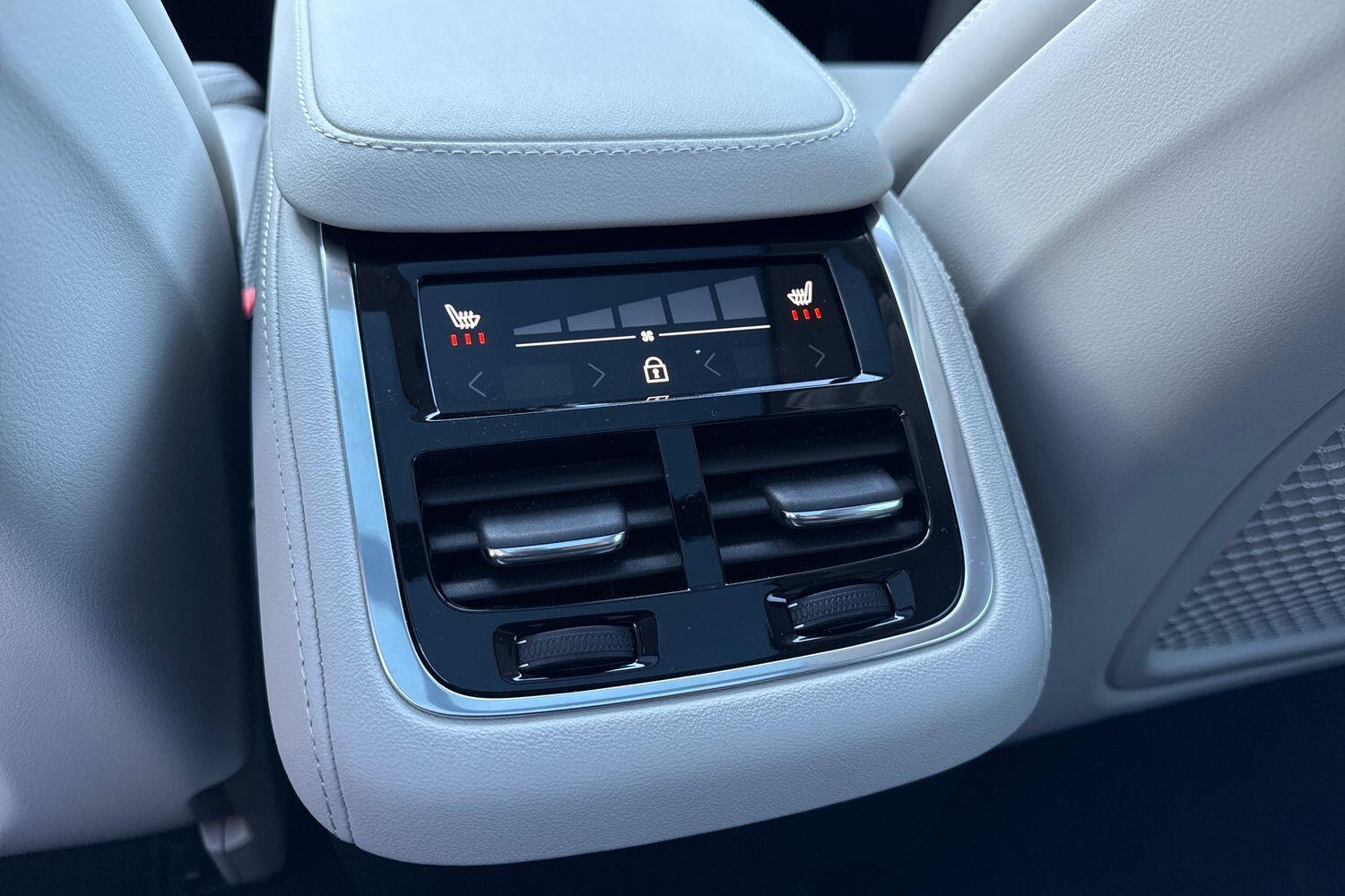 Used Volvo XC90 2025 for sale - 77130786: Photo 35