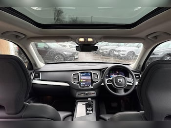 Used Volvo XC90 2022 for sale - 77425090: Photo