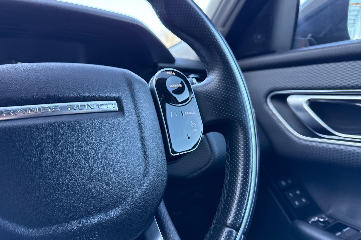 Used Land Rover Range Rover Velar 2018 for sale - 77358367: Photo 37