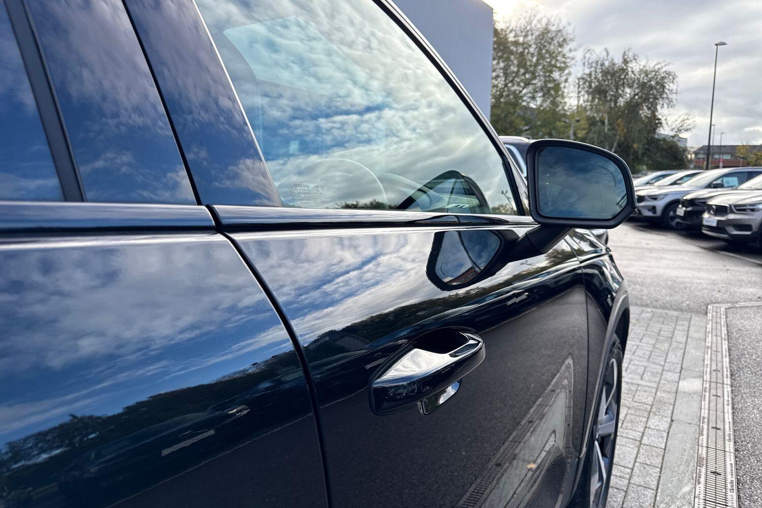 Used Volvo XC40 2022 for sale - 76360857: Photo 17