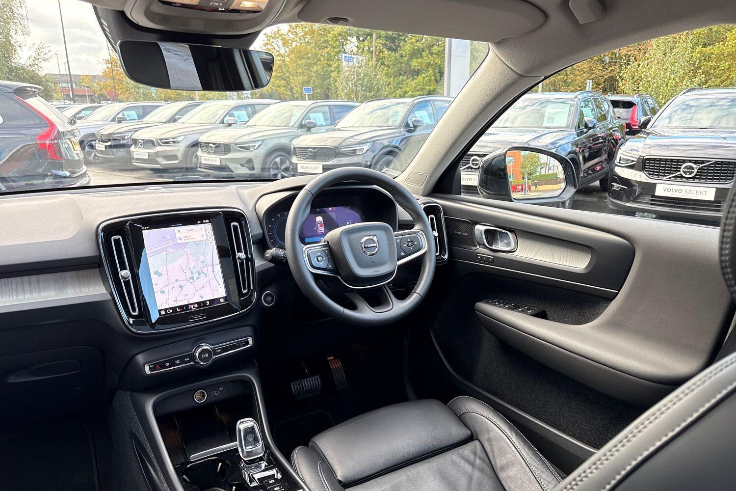 Used Volvo XC40 2022 for sale - 76360857: Photo 33