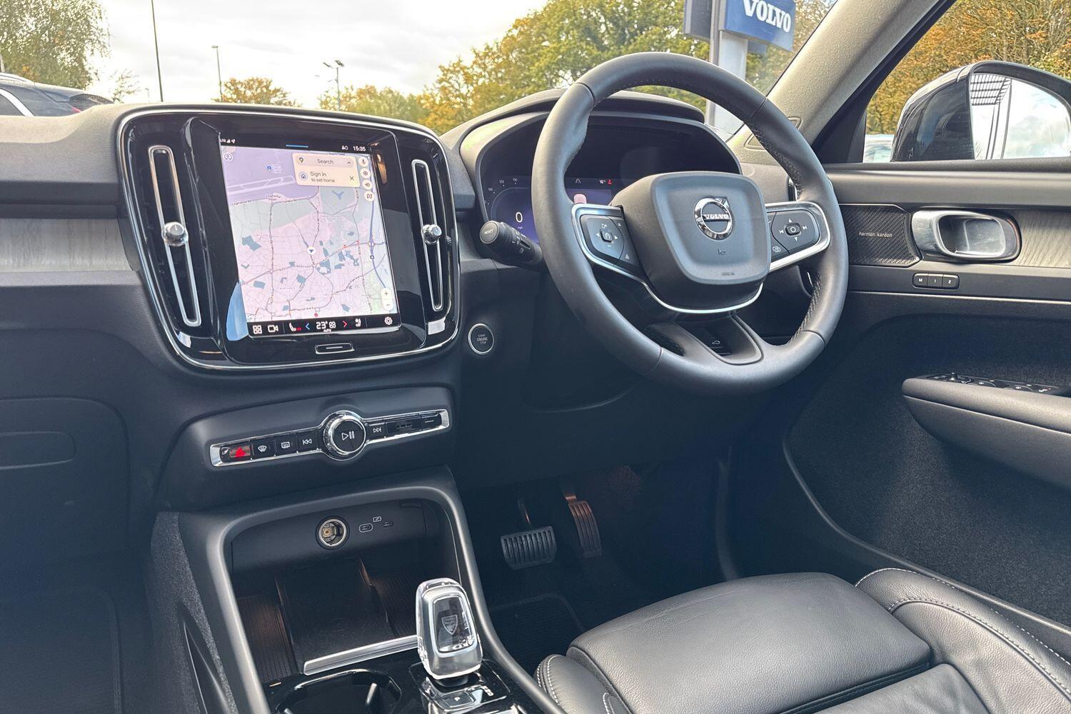 Used Volvo XC40 2022 for sale - 76360857: Photo 35