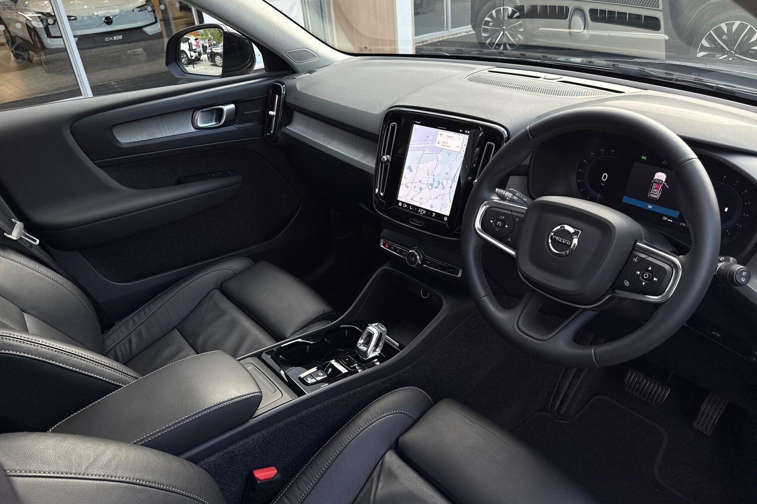 Used Volvo XC40 2022 for sale - 76360857: Photo 6