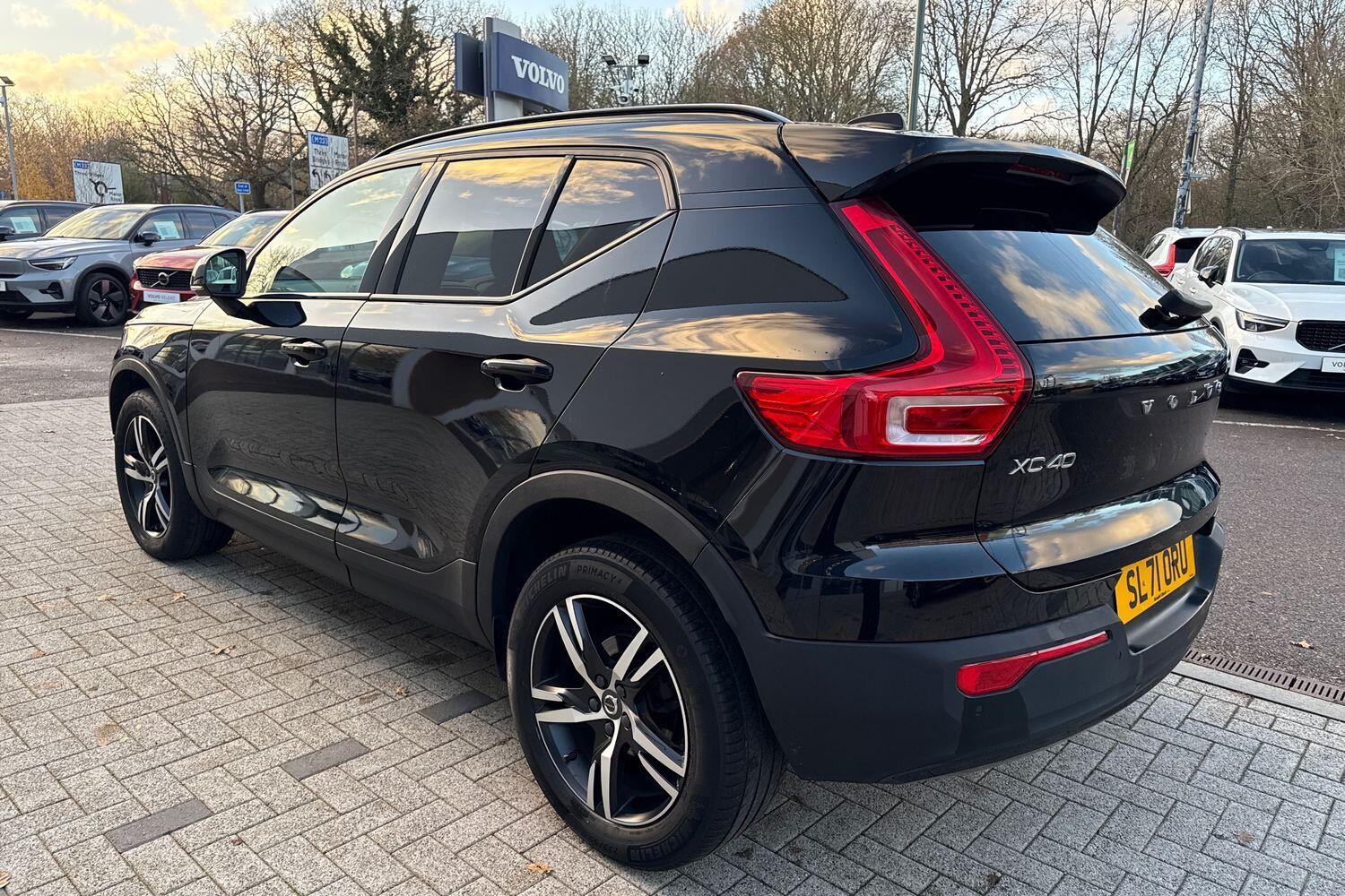 Used Volvo XC40 2021 for sale - 76913232: Photo 10
