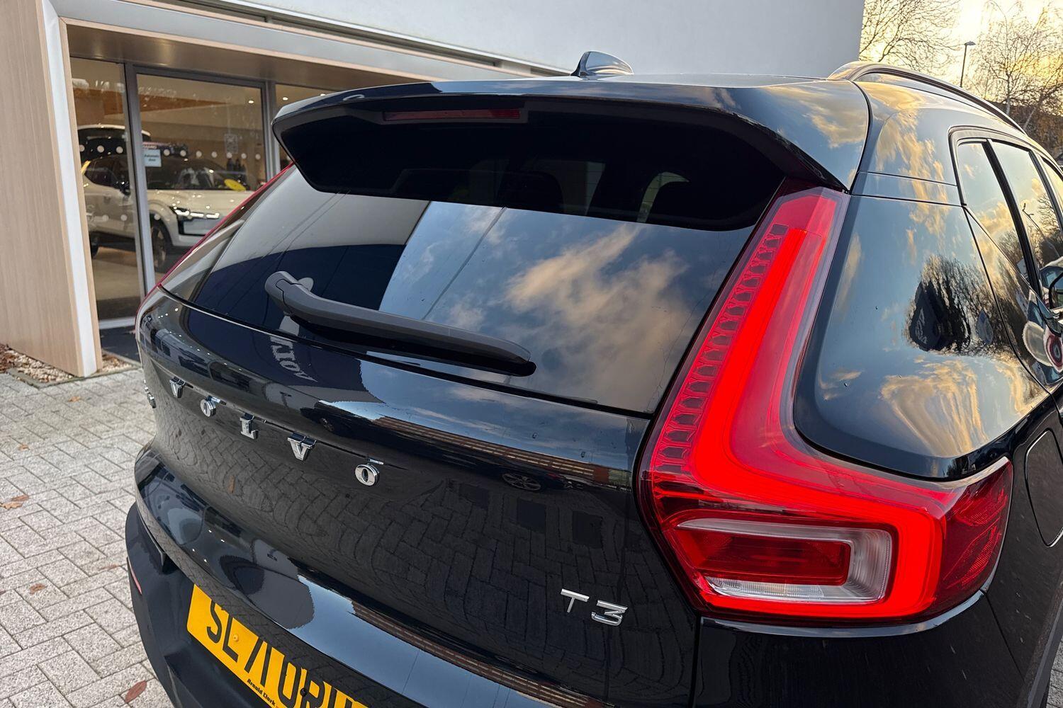 Used Volvo XC40 2021 for sale - 76913232: Photo 16