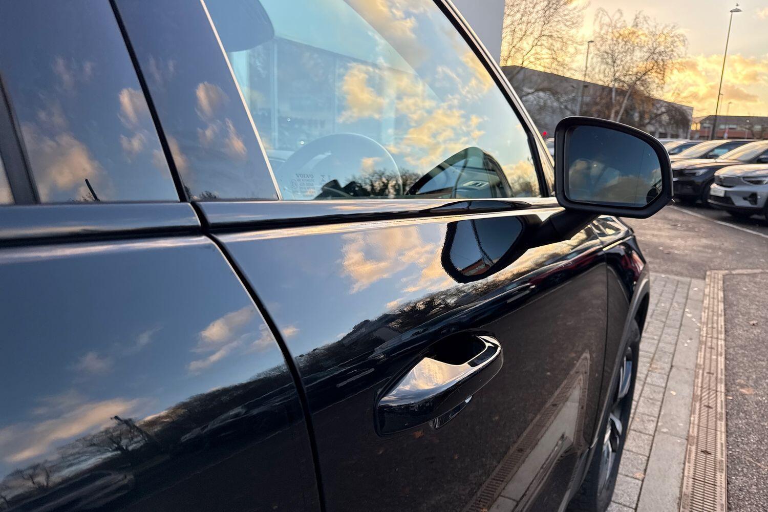 Used Volvo XC40 2021 for sale - 76913232: Photo 17