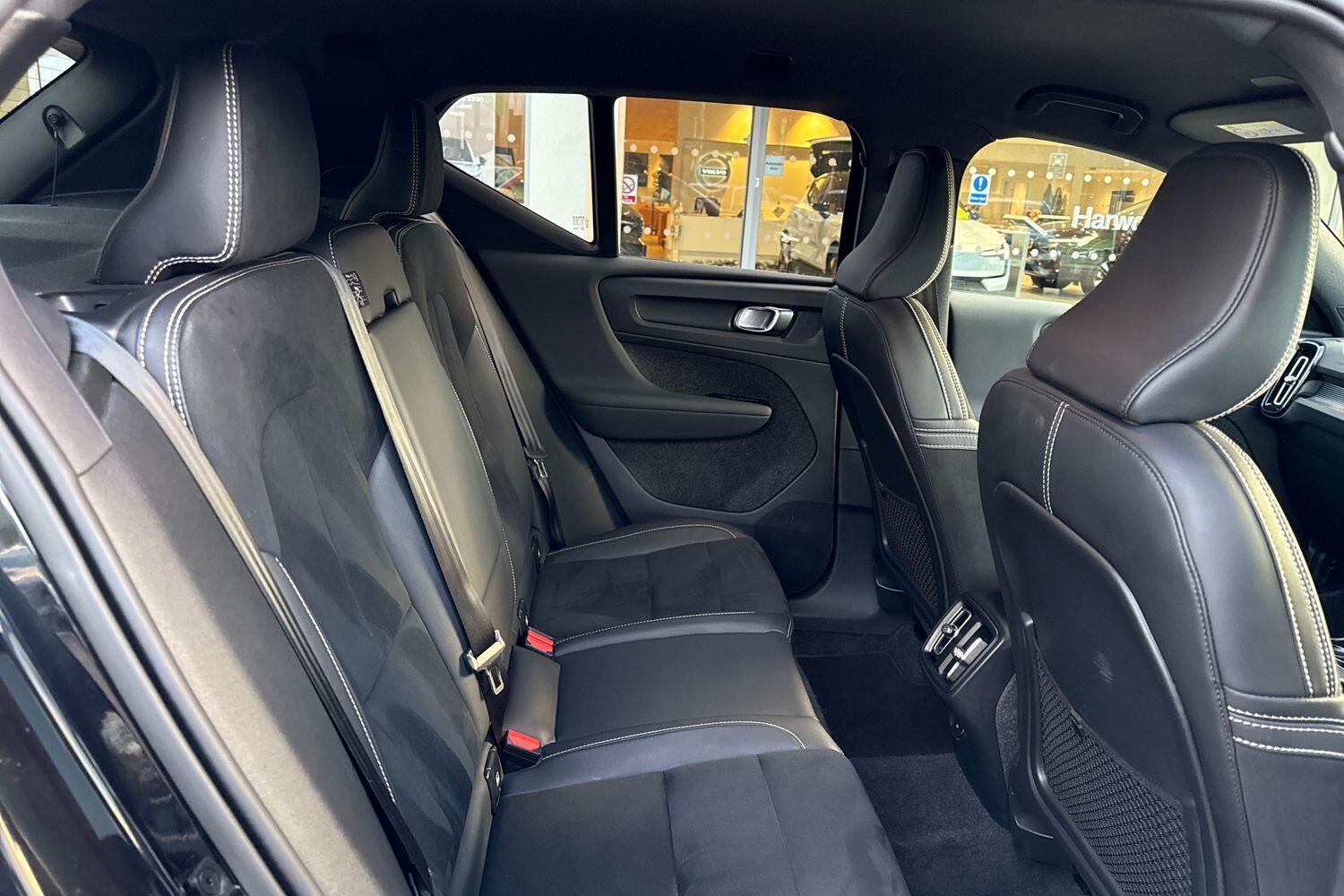 Used Volvo XC40 2021 for sale - 76913232: Photo 23