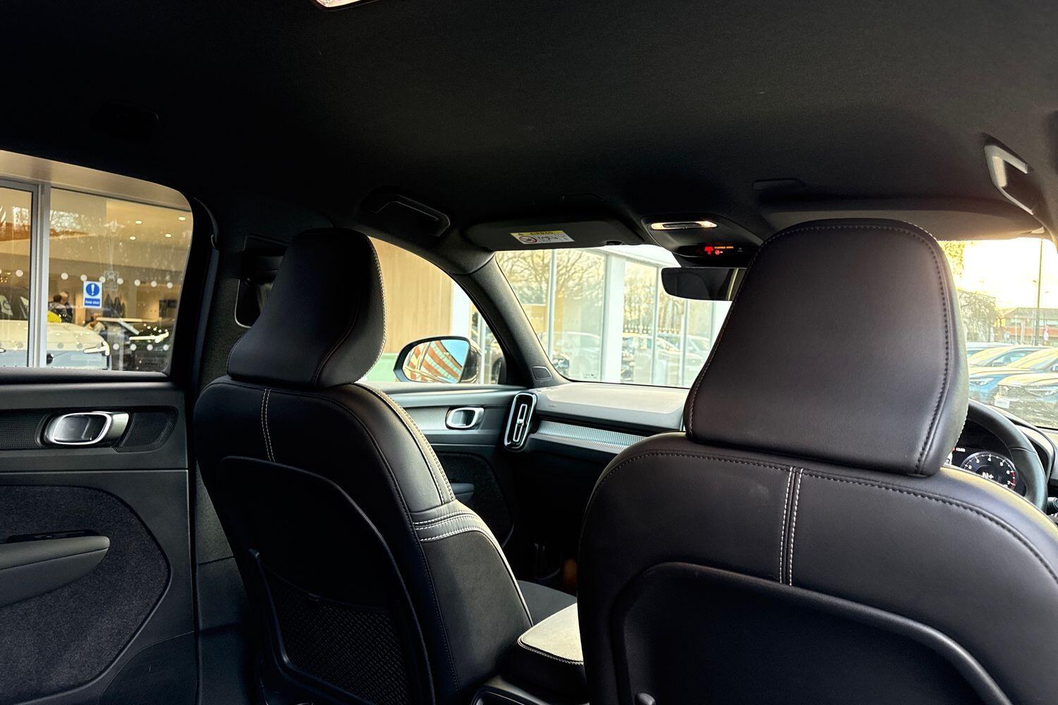 Used Volvo XC40 2021 for sale - 76913232: Photo 24