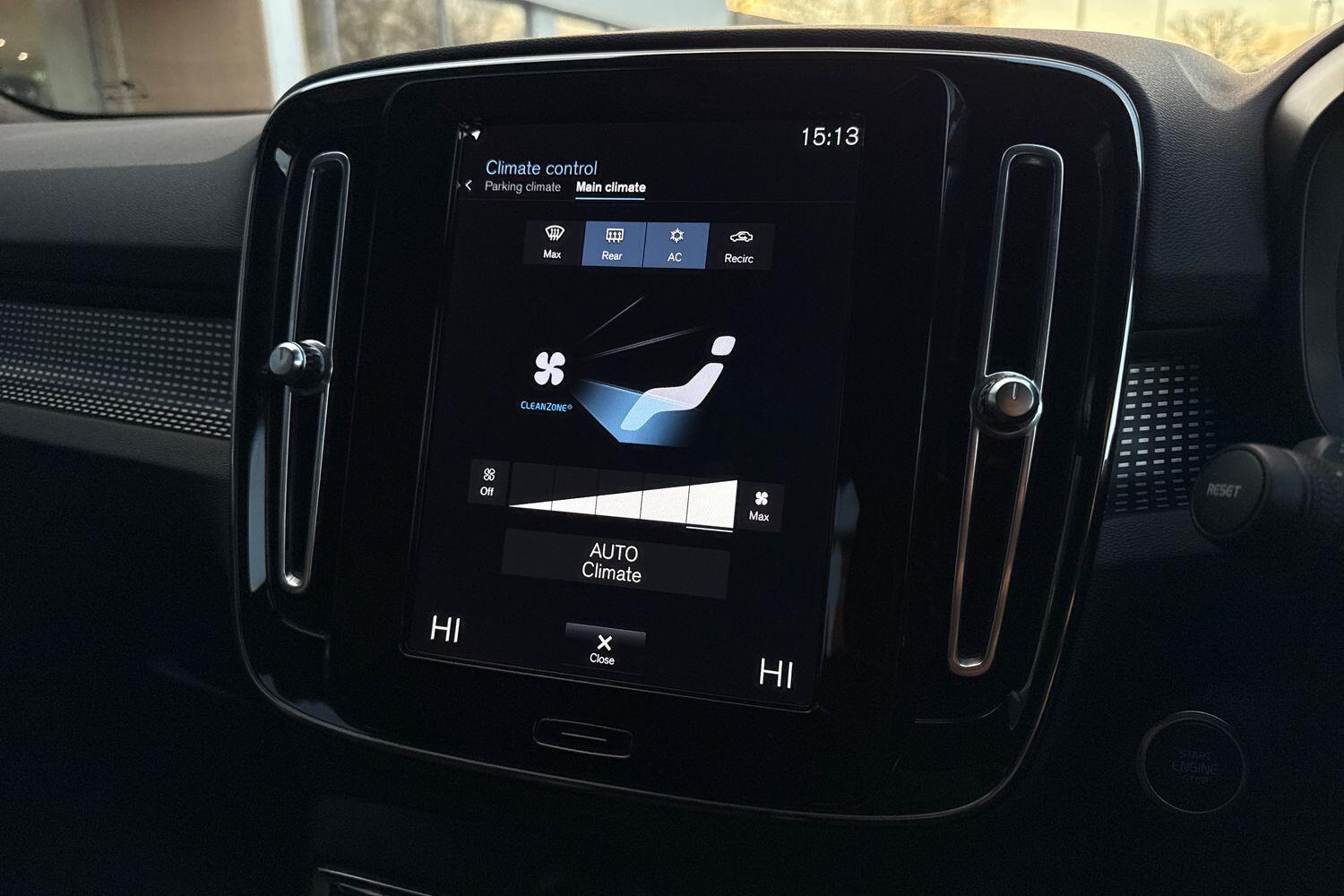 Used Volvo XC40 2021 for sale - 76913232: Photo 38