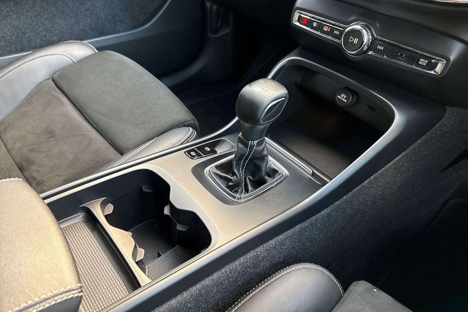 Used Volvo XC40 2021 for sale - 76913232: Photo 43