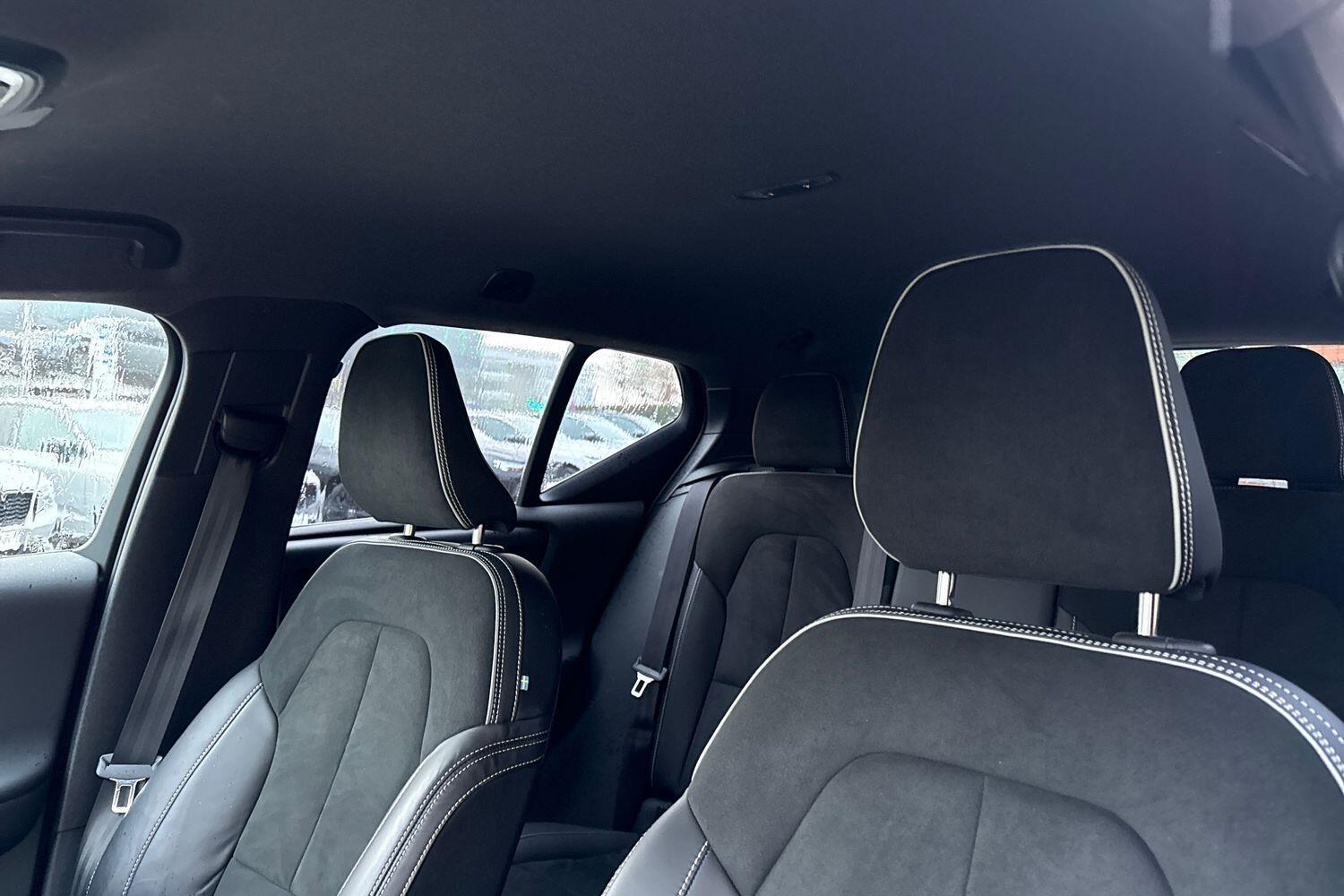 Used Volvo XC40 for sale - 77279929: Photo 29