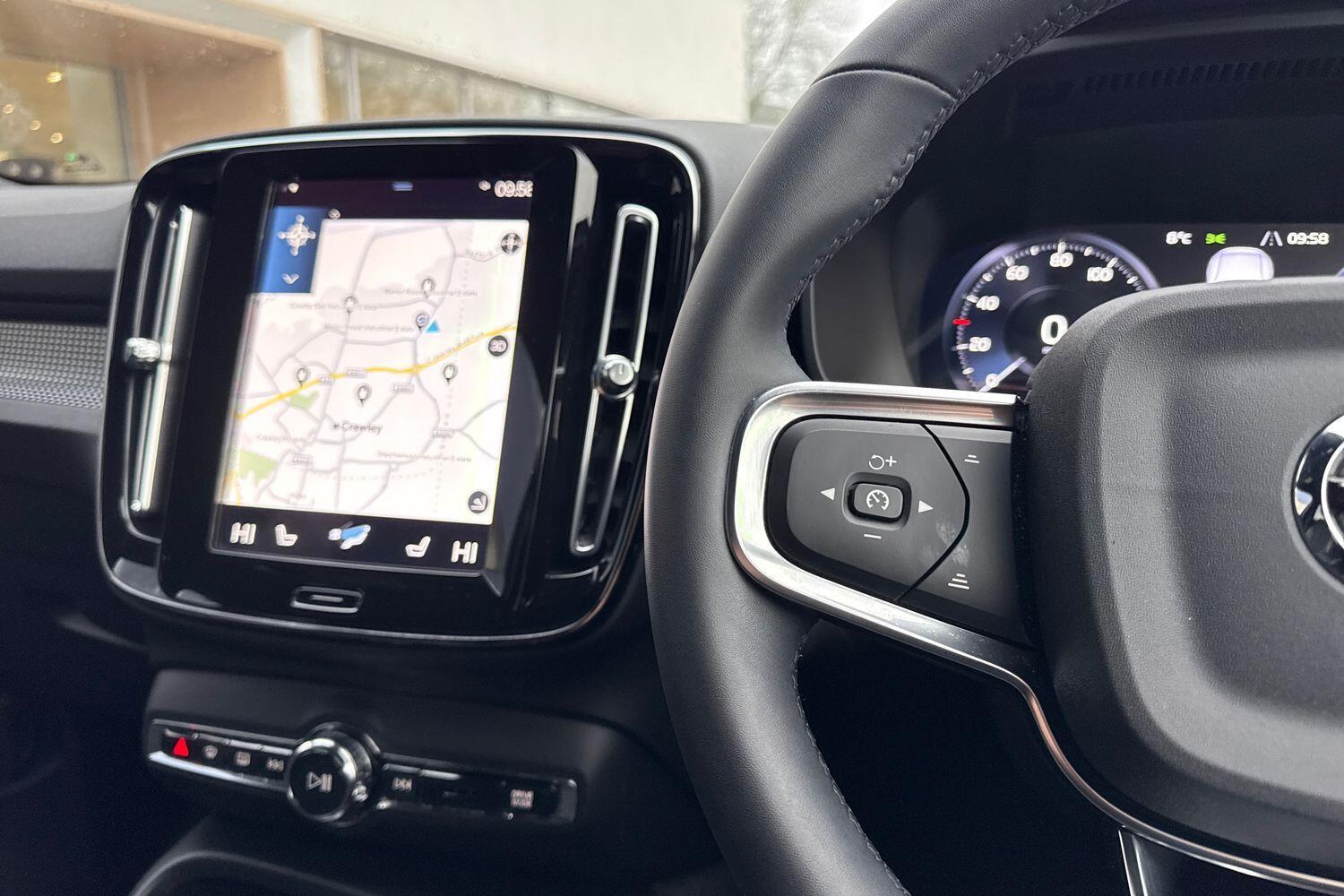 Used Volvo XC40 for sale - 77279929: Photo 36