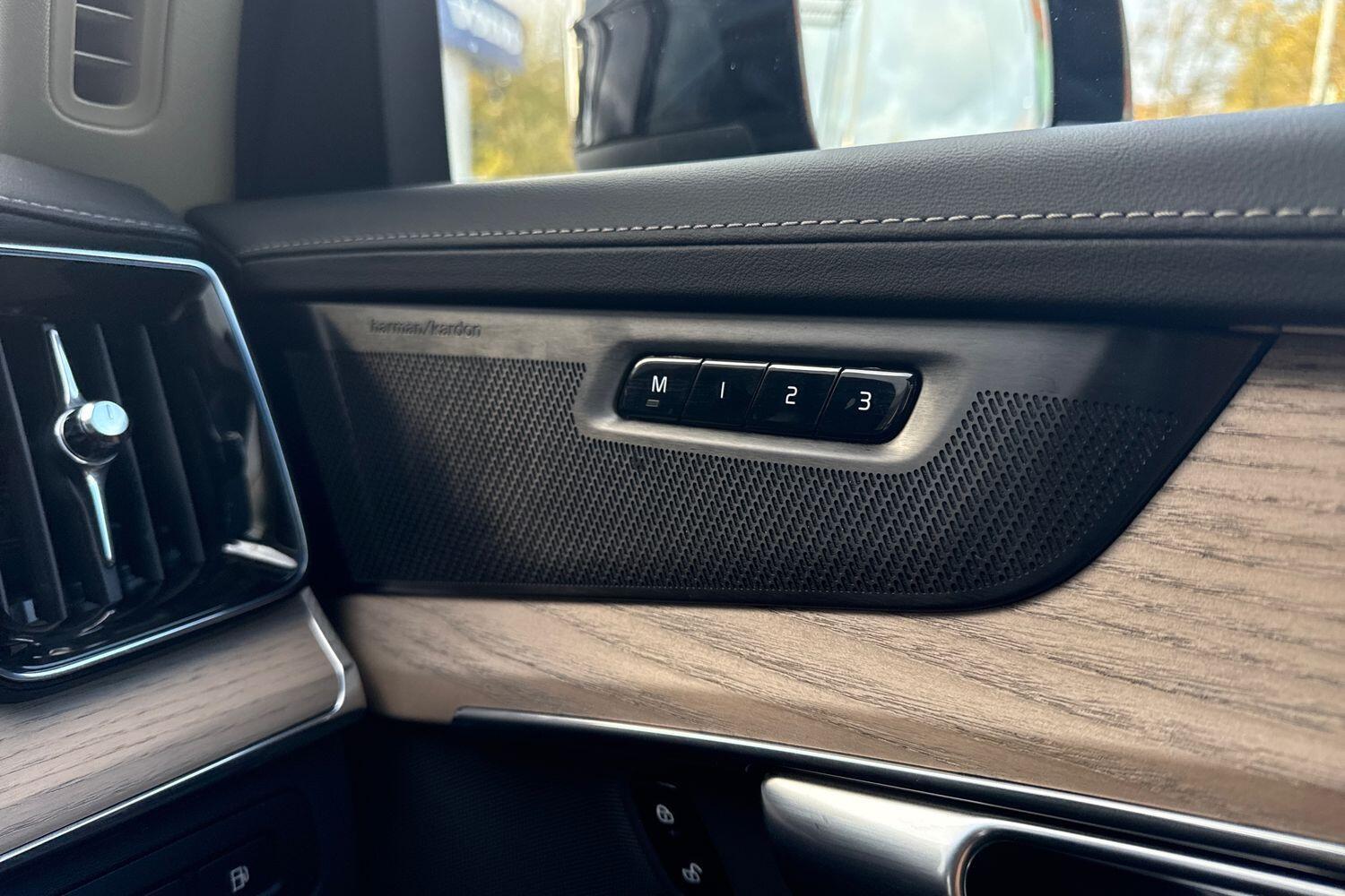 Used Volvo XC90 2025 for sale - 76644562: Photo 43