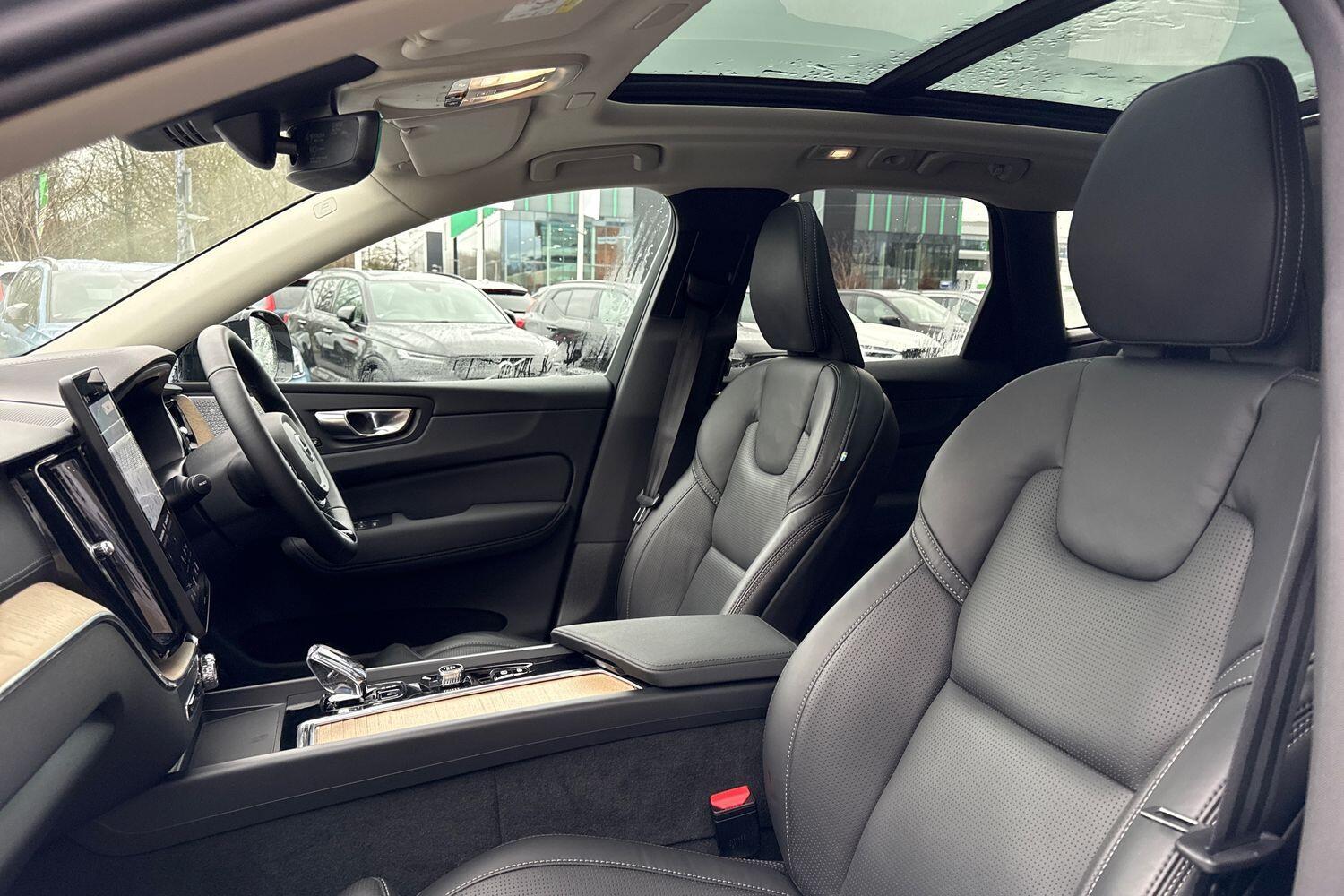 Used Volvo XC60 2025 for sale - 77358871: Photo 28