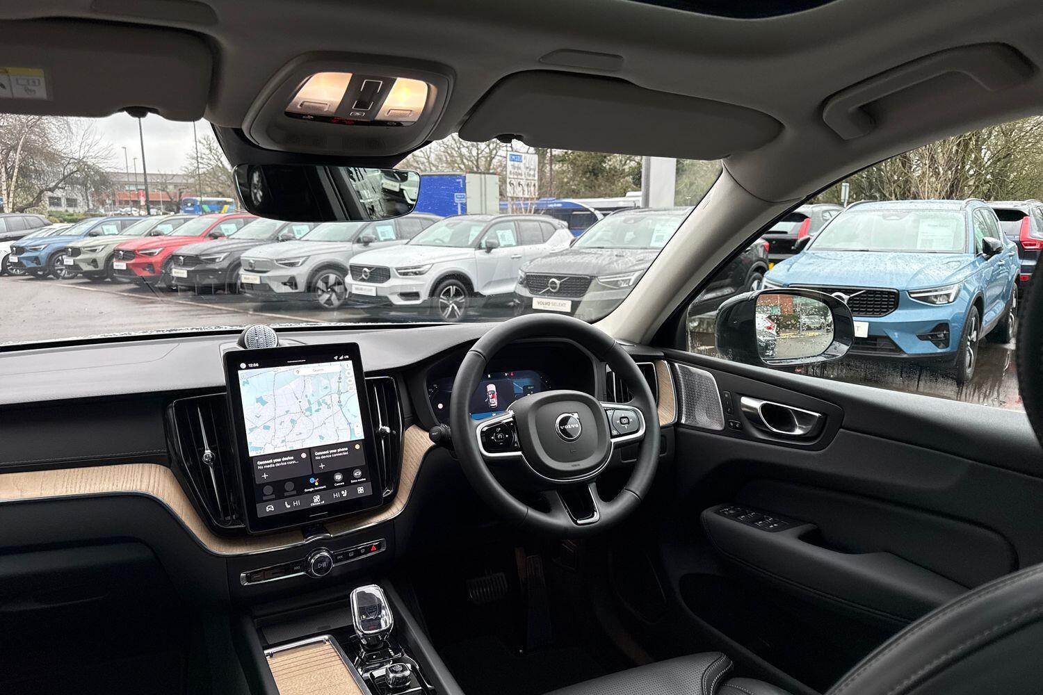 Used Volvo XC60 2025 for sale - 77358871: Photo 33